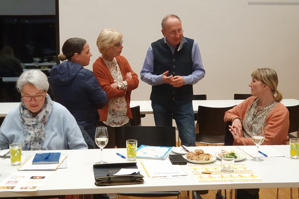 PGR-Sitzung Besprechung / Else SCHREINER